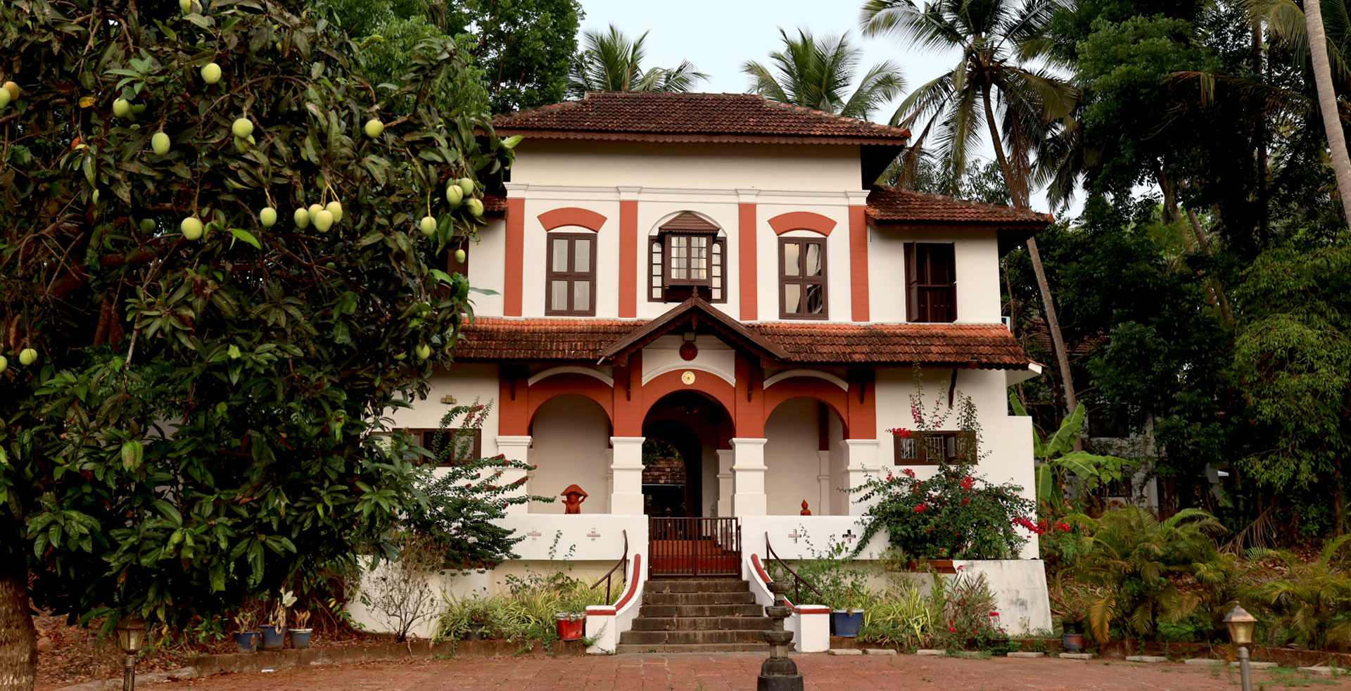 Elegant rooms and traditional architecture at The Heritage 1866